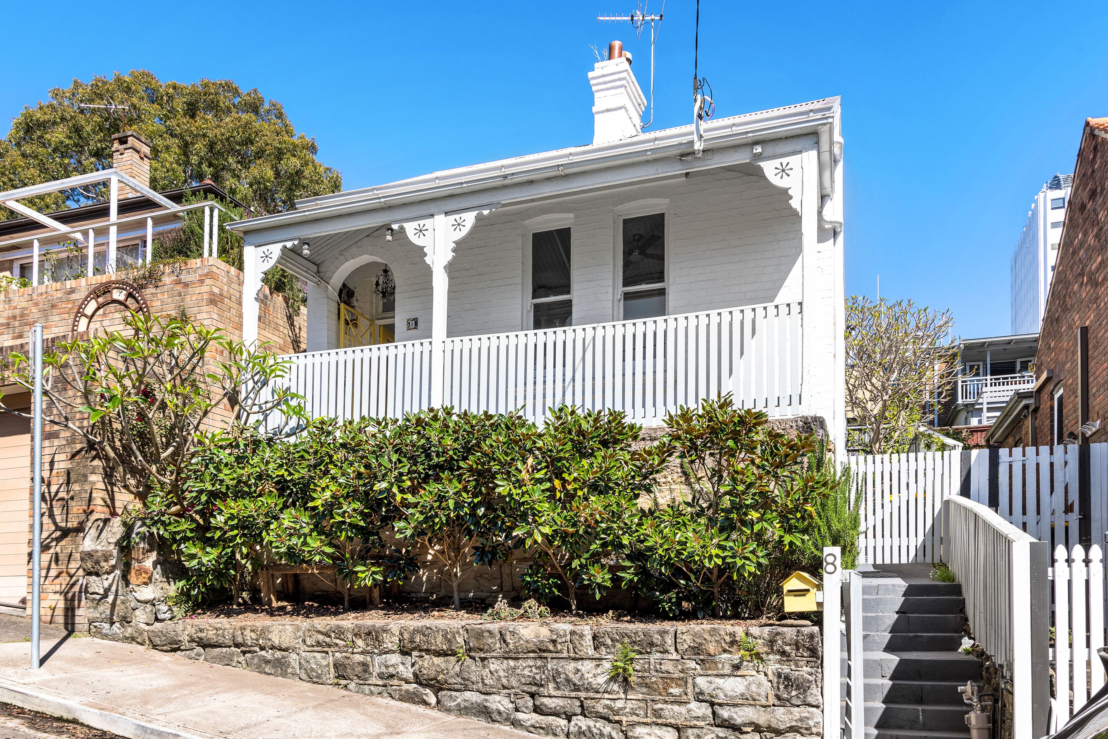 8 Doris Street, North Sydney NSW 2060, North Sydney - Image 1