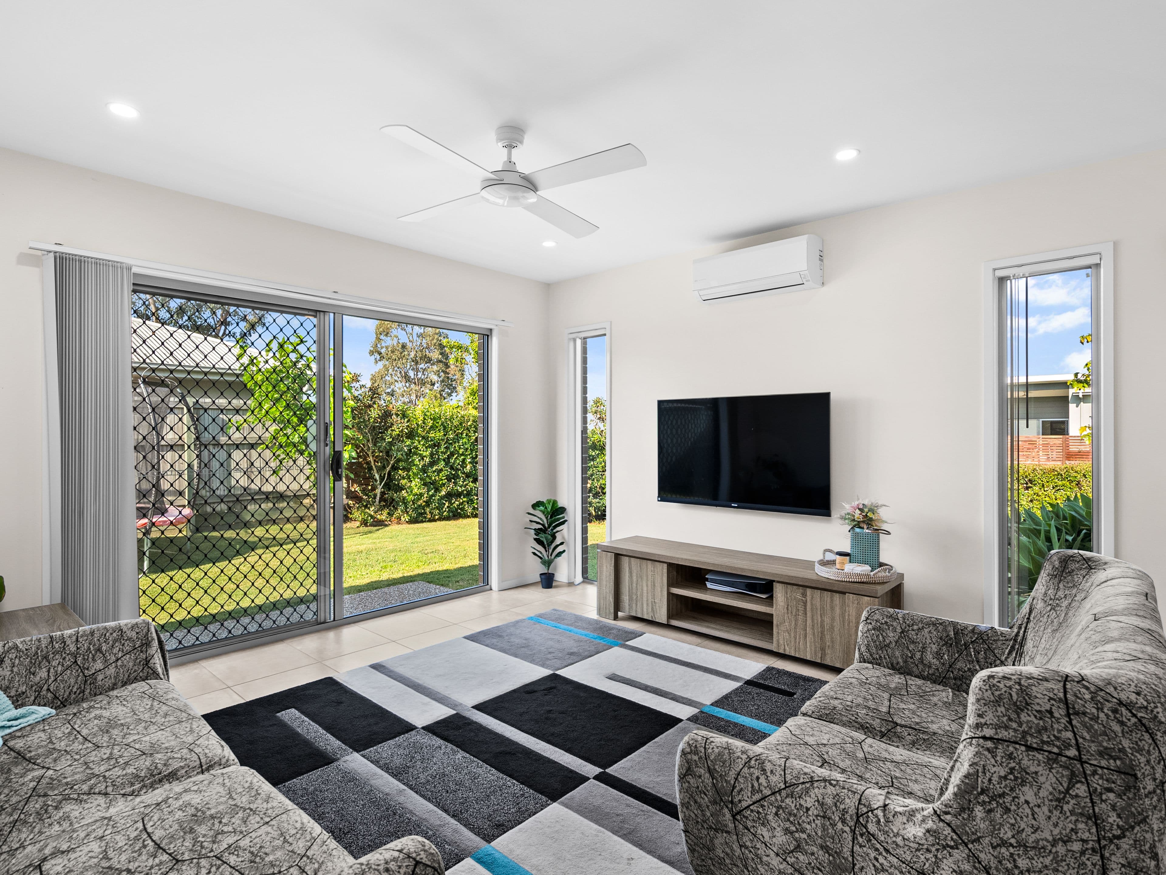 39 Edwardson Drive, Coomera QLD 4209, Coomera - Thumbnail 5