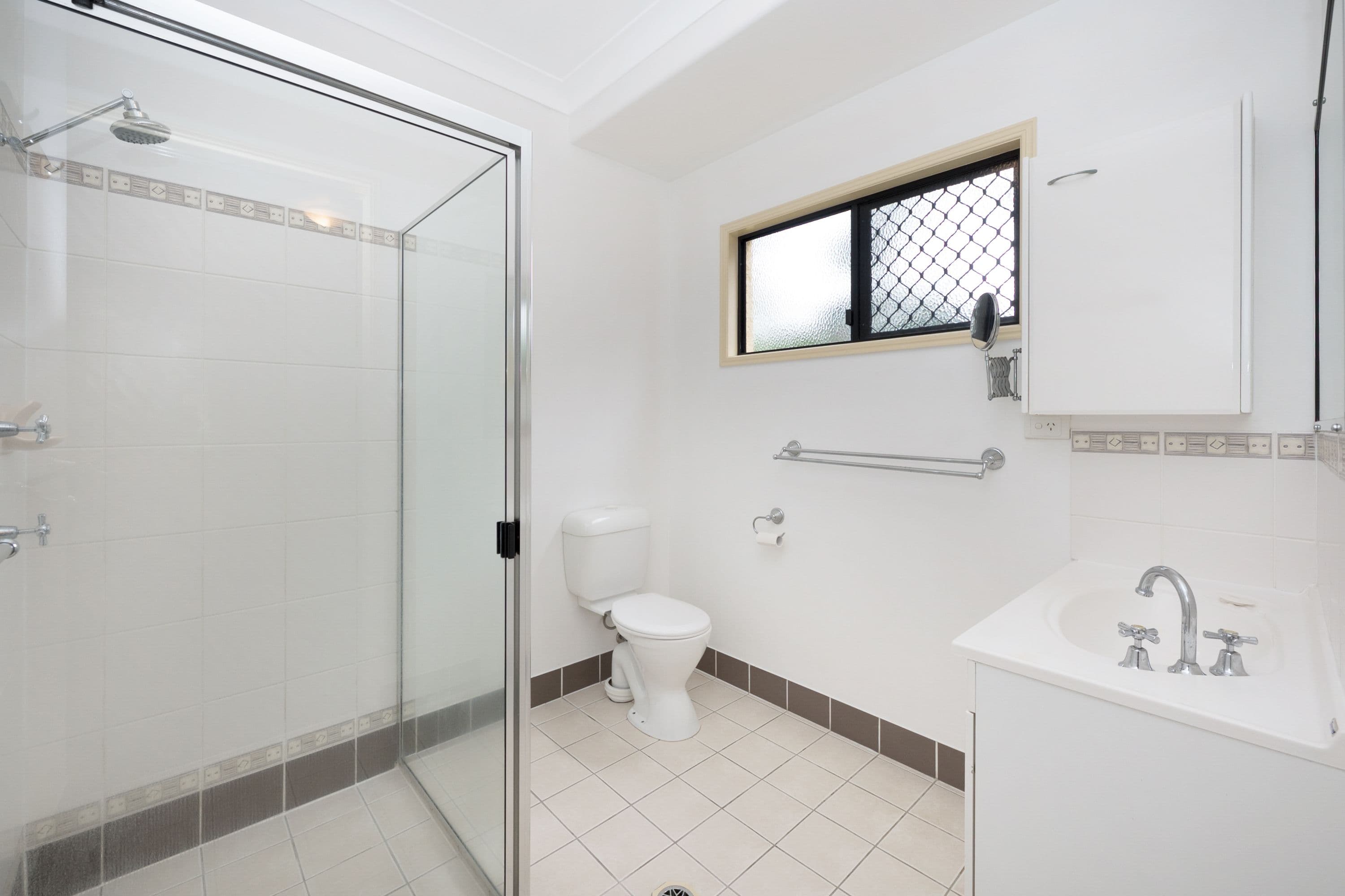 18 Crossman Place, Kirwan QLD 4817, Kirwan - Thumbnail 7