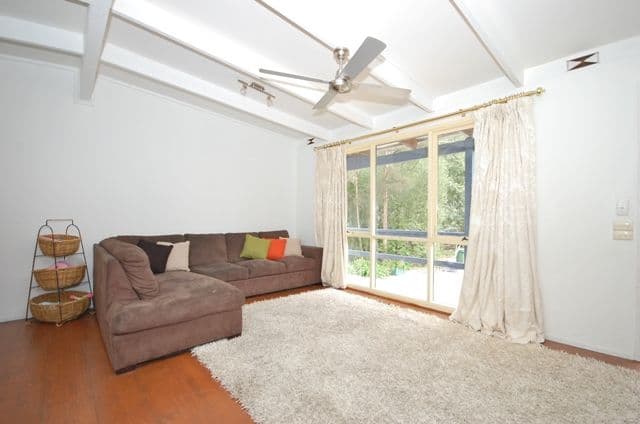38 Hawkins Road, MONTROSE VIC 3765, Montrose - Thumbnail 2