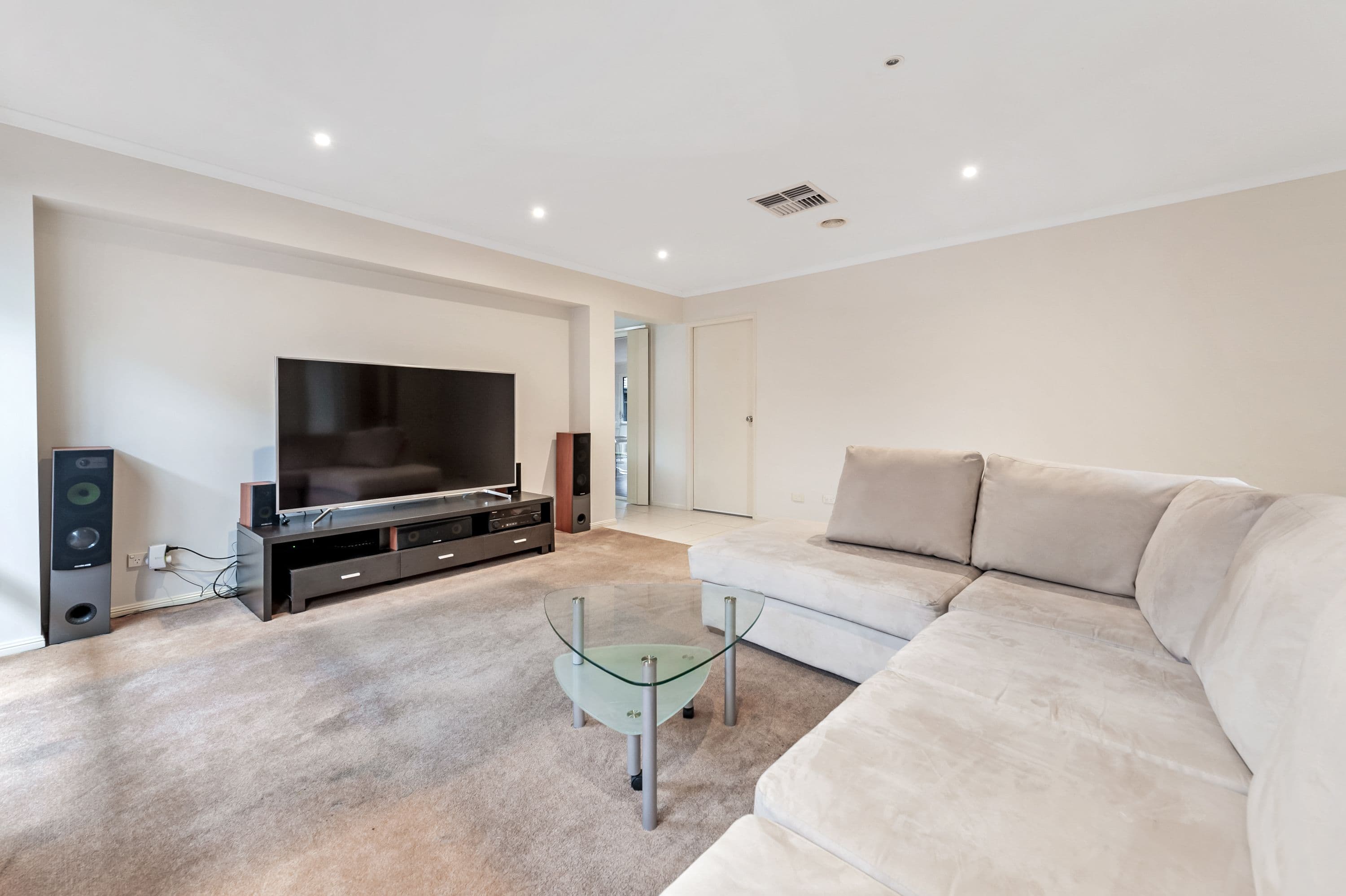 12 Hele Close, Caroline Springs VIC 3023, Caroline Springs - Thumbnail 4