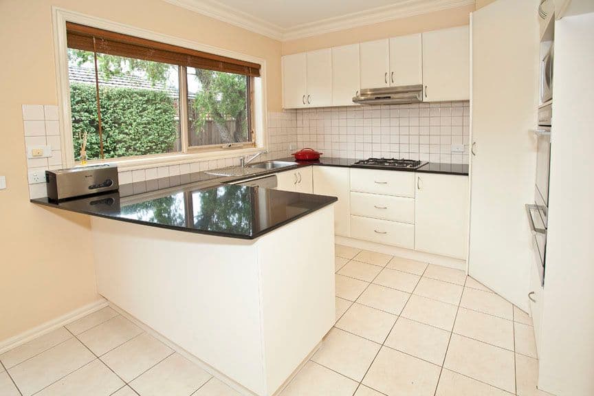 29 Ruby Street, BURWOOD EAST VIC 3151, Burwood East - Thumbnail 3
