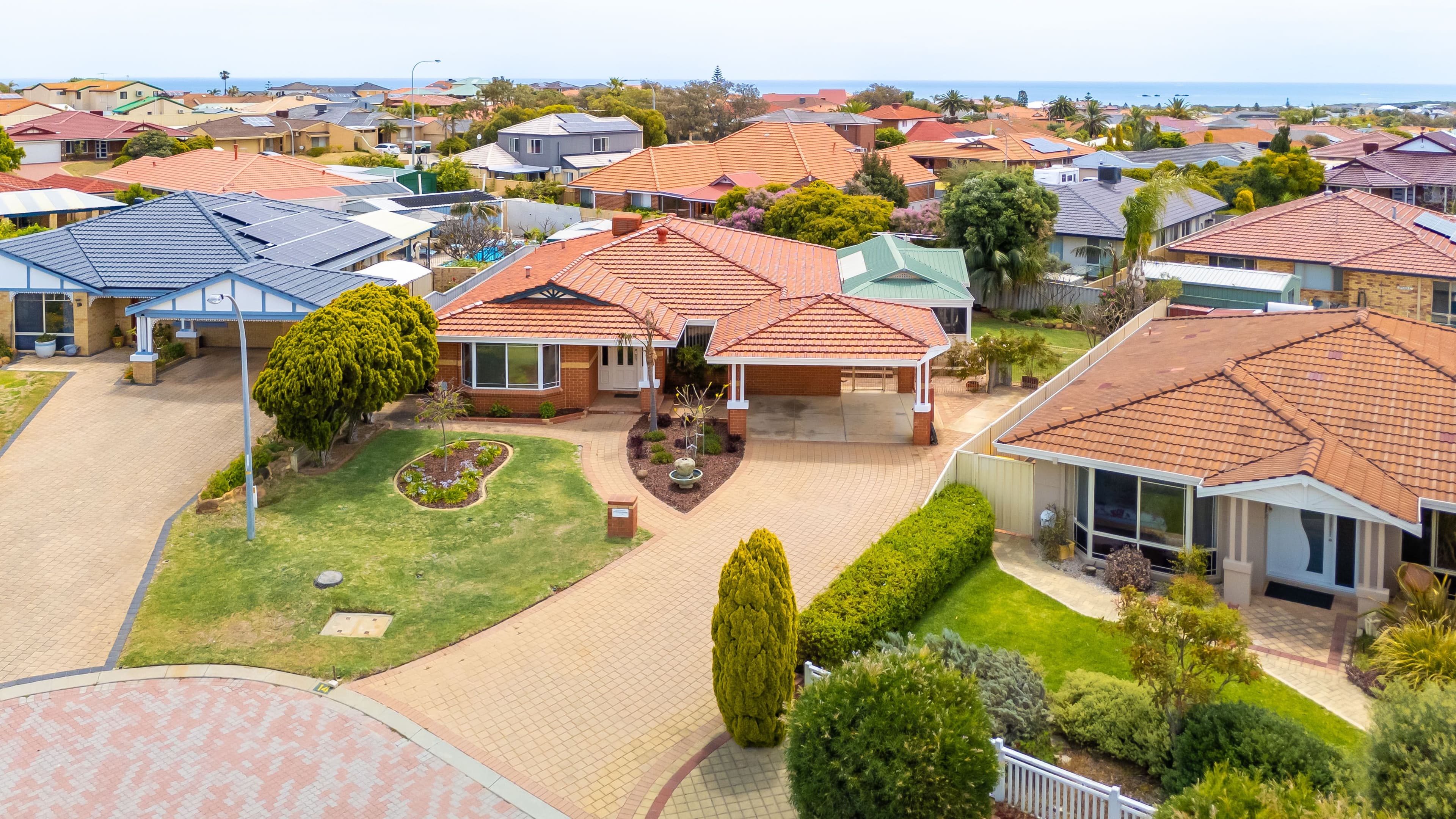 14 Troubridge Retreat, Ocean Reef WA 6027, Ocean Reef - Thumbnail 2