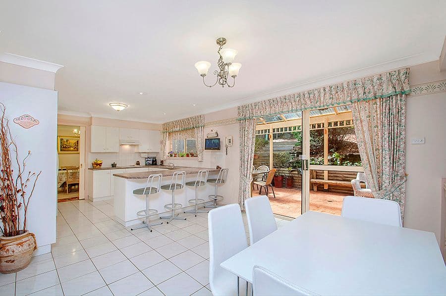 16 Goshawk Crescent, WORONORA HEIGHTS NSW 2233, Woronora Heights - Thumbnail 3
