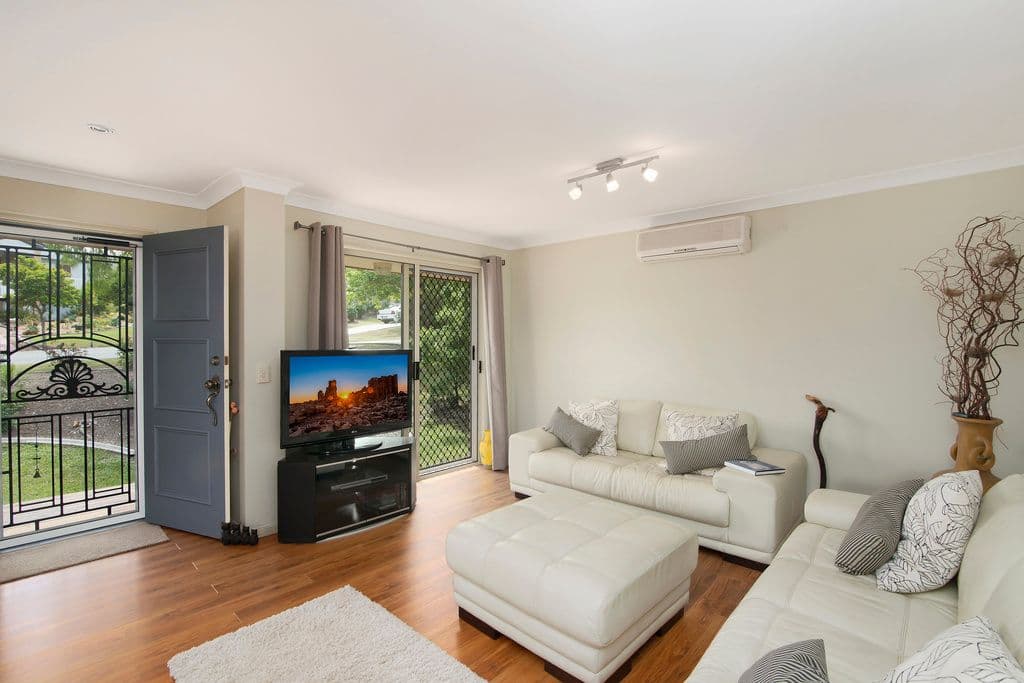 13 Periwinkle Crescent, Tugun QLD 4224, Tugun - Thumbnail 4