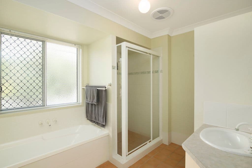 13 Periwinkle Crescent, Tugun QLD 4224, Tugun - Thumbnail 8