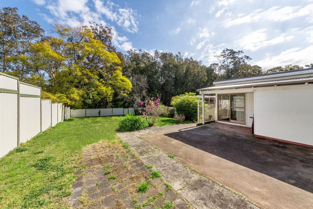 22 Sonoma Road, Budgewoi NSW 2262, Budgewoi - Thumbnail 2