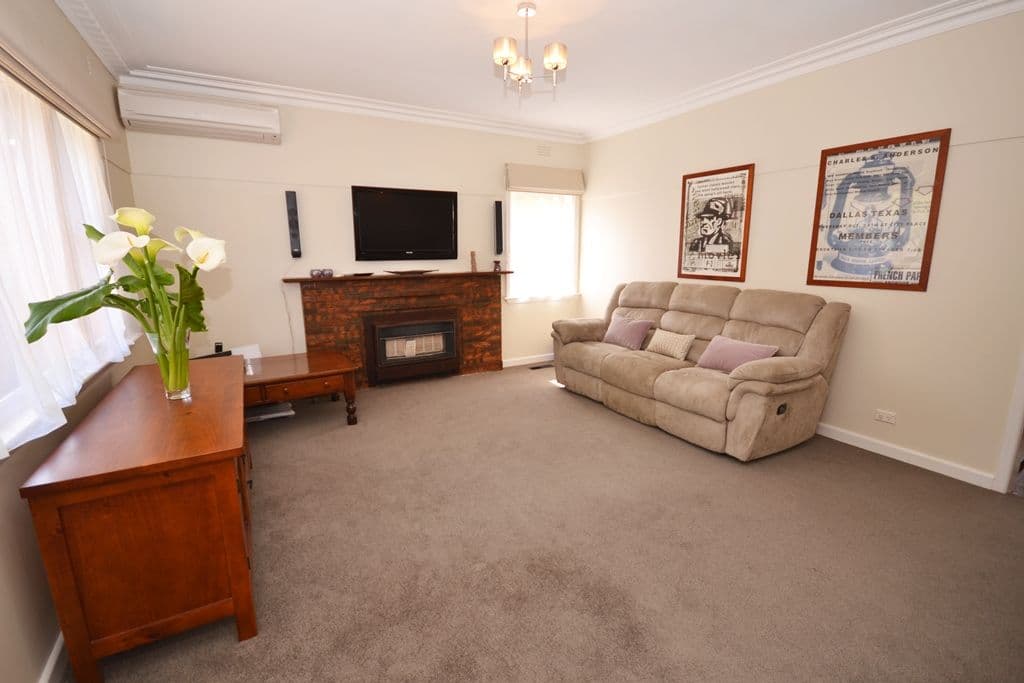 11 Reid Street, BROWN HILL VIC 3350, Brown Hill - Thumbnail 4