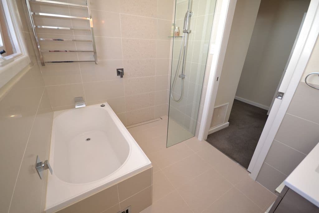11 Reid Street, BROWN HILL VIC 3350, Brown Hill - Thumbnail 8