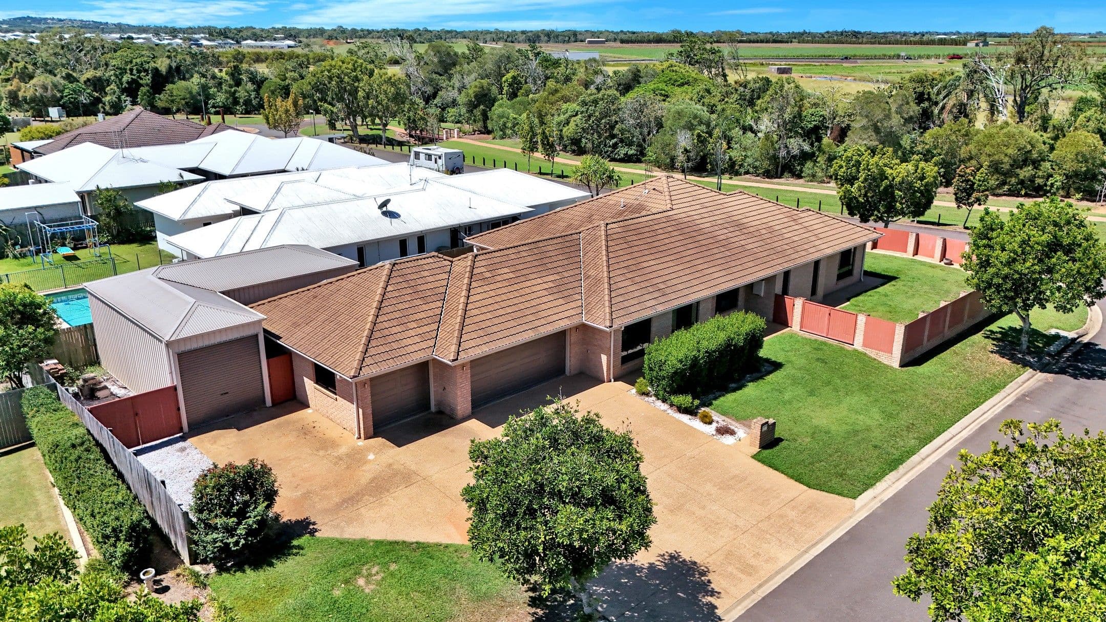 2 Higgins Court, Ashfield QLD 4670, Ashfield - Image 1