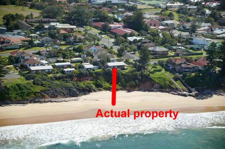 7 Tasman Parade, THIRROUL NSW 2515, Thirroul - Thumbnail 2