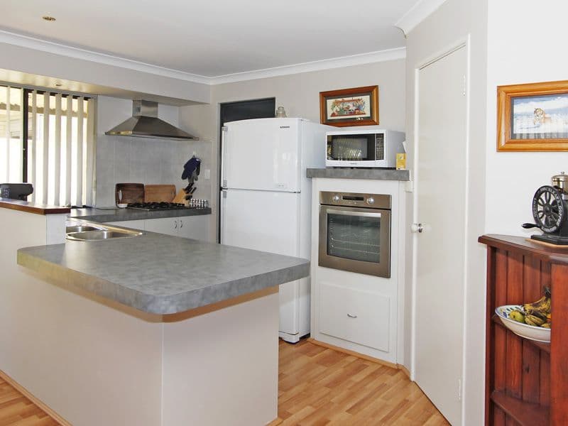 9 Dollarbird Road, SOUTHERN RIVER WA 6110, Southern River - Thumbnail 2