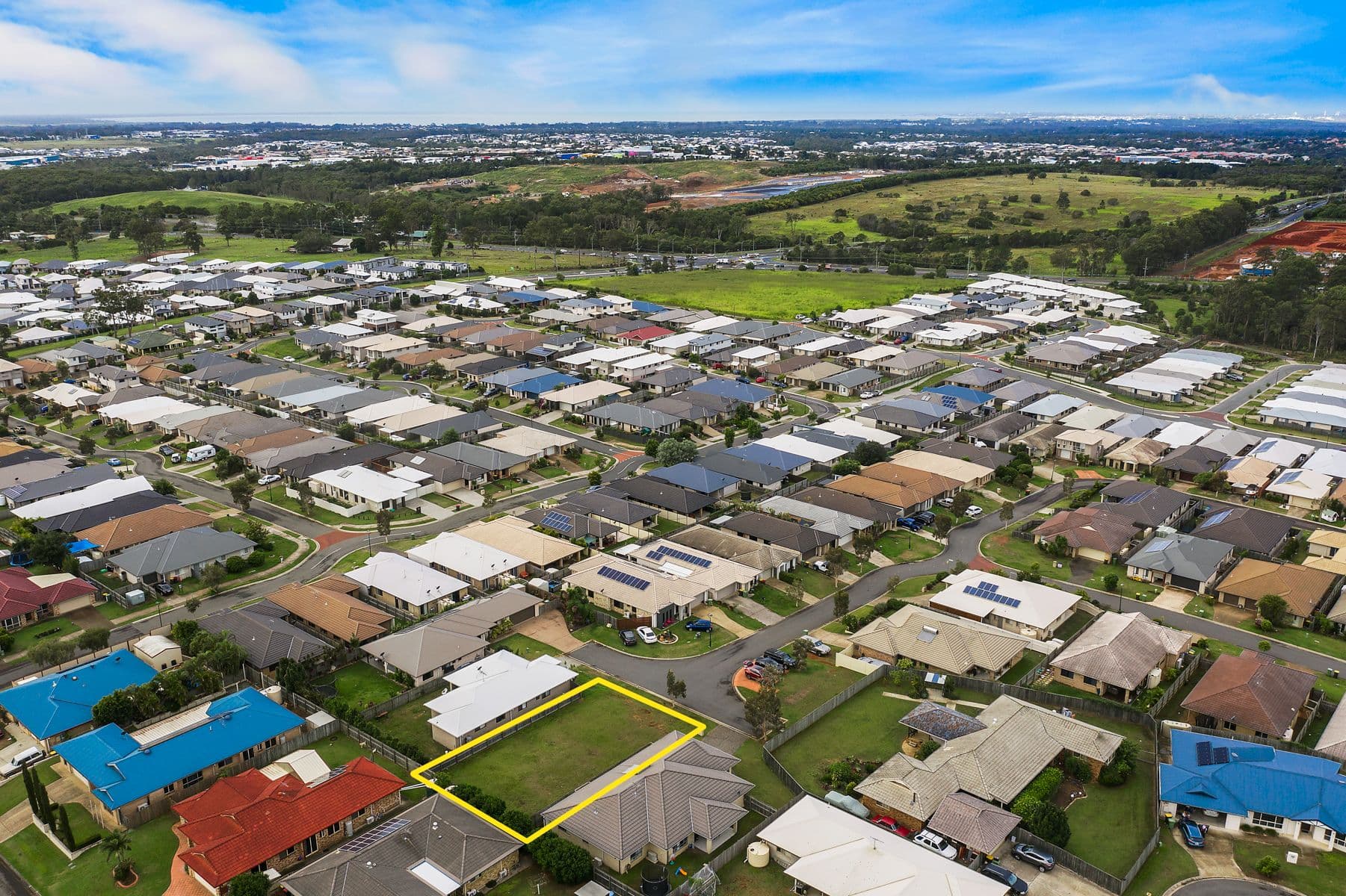 25 Duporth Crescent, Dakabin QLD 4503, Dakabin - Thumbnail 6