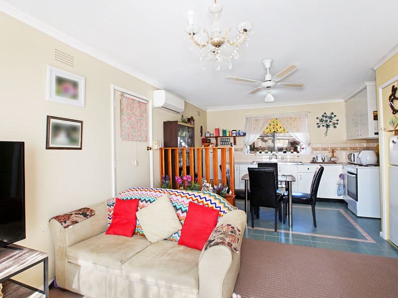 145 Barrabool Road, Highton VIC 3216, Highton - Thumbnail 4