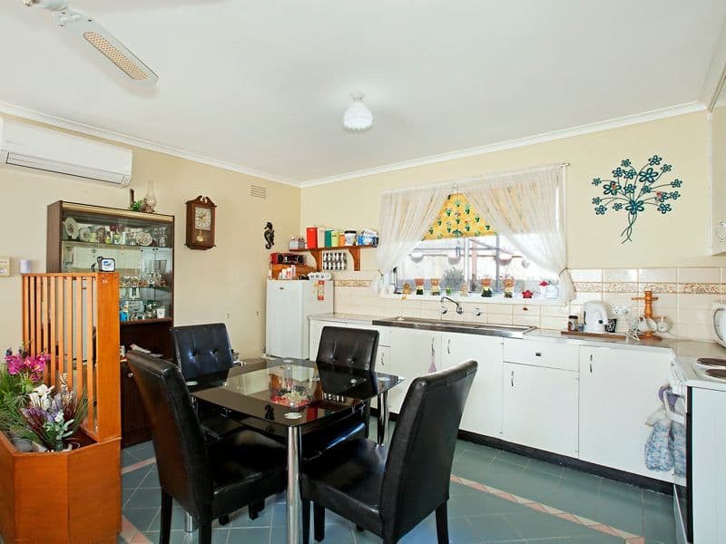 145 Barrabool Road, Highton VIC 3216, Highton - Thumbnail 5