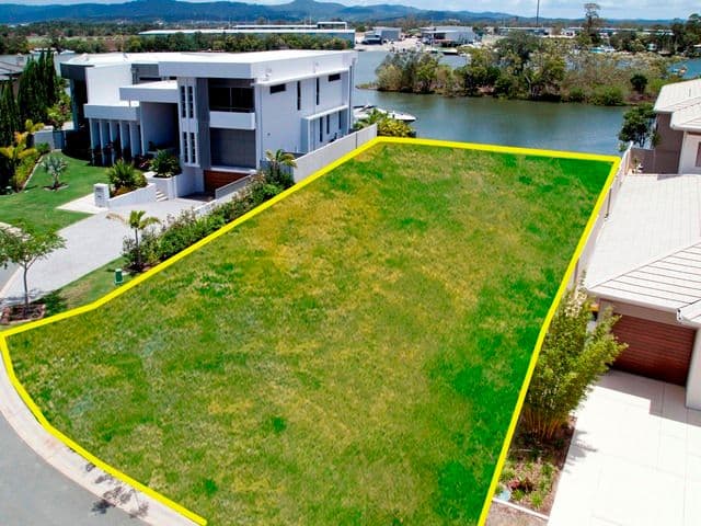 2335 Cressbrook Drive, HOPE ISLAND QLD 4212, Hope Island - Thumbnail 2
