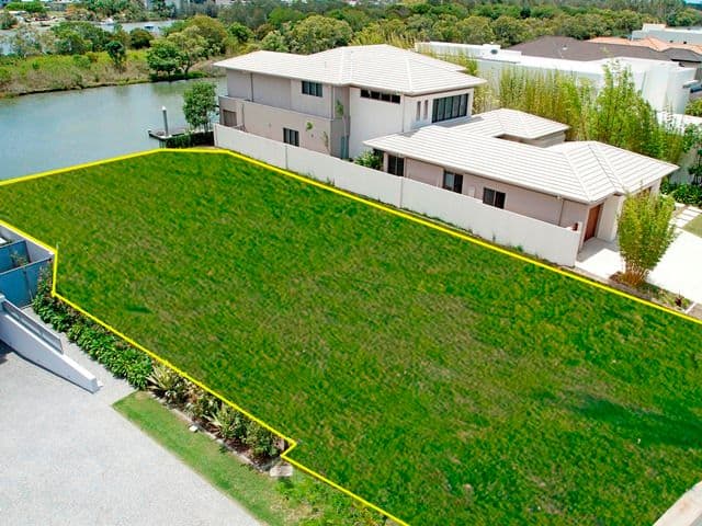 2335 Cressbrook Drive, HOPE ISLAND QLD 4212, Hope Island - Thumbnail 4