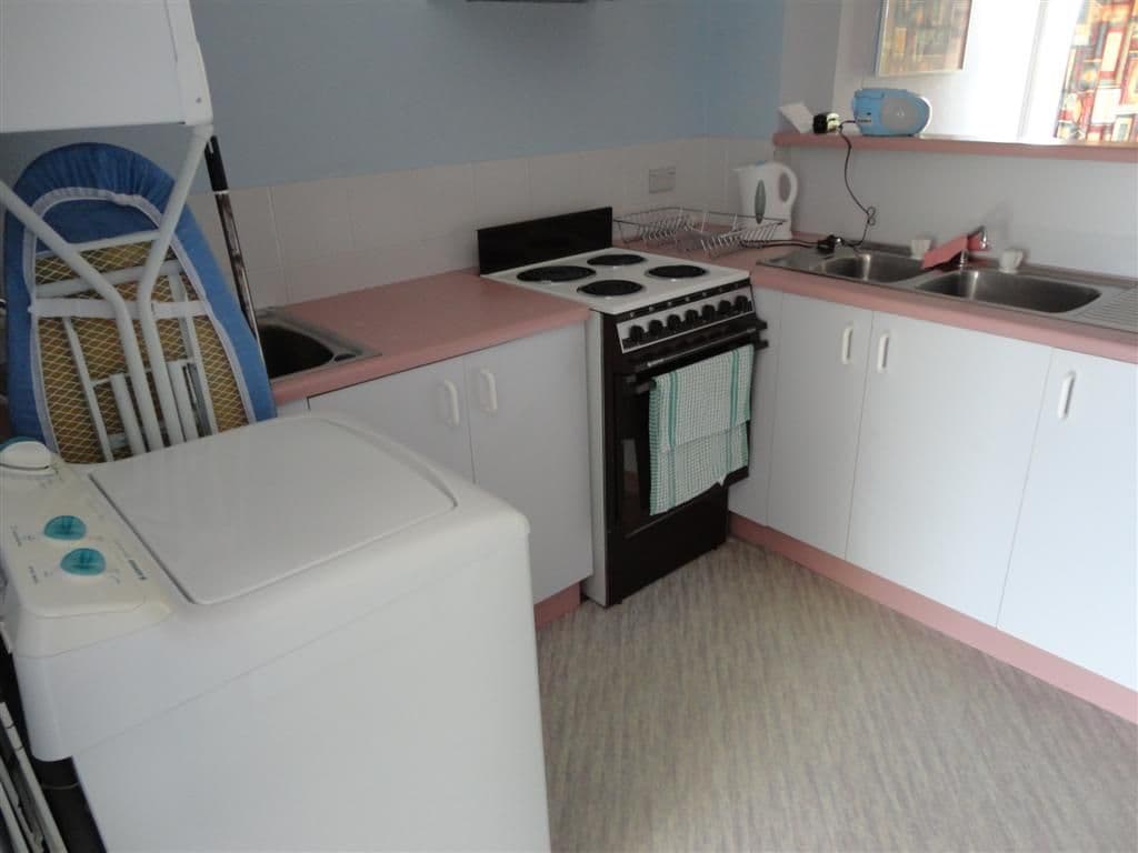 383 Charlton Esplanade, TORQUAY QLD 4655, Torquay - Thumbnail 3