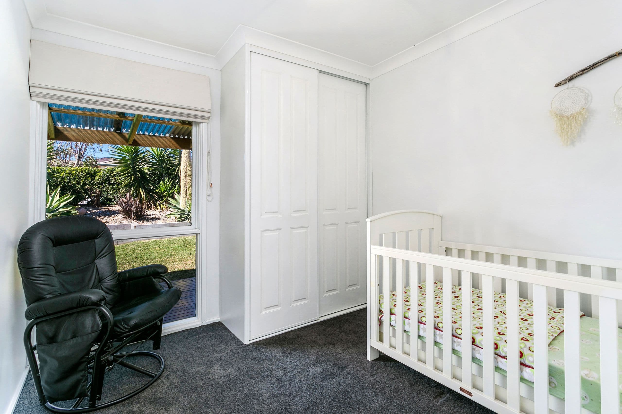 63 Goolagong Circuit, Mount Warrigal - Thumbnail 7