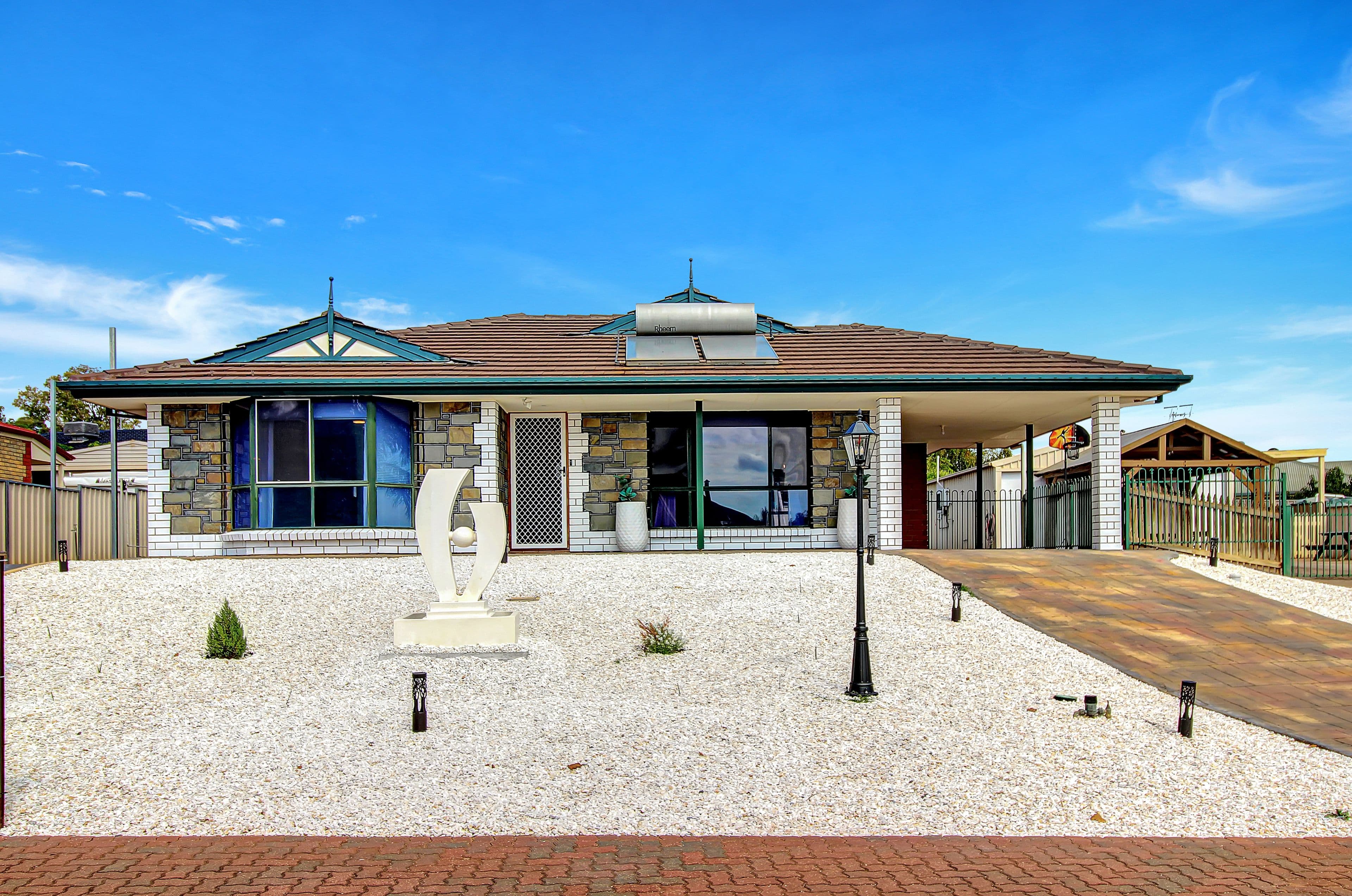 6 Edwards Crescent, Waikerie SA 5330, Waikerie - Image 1