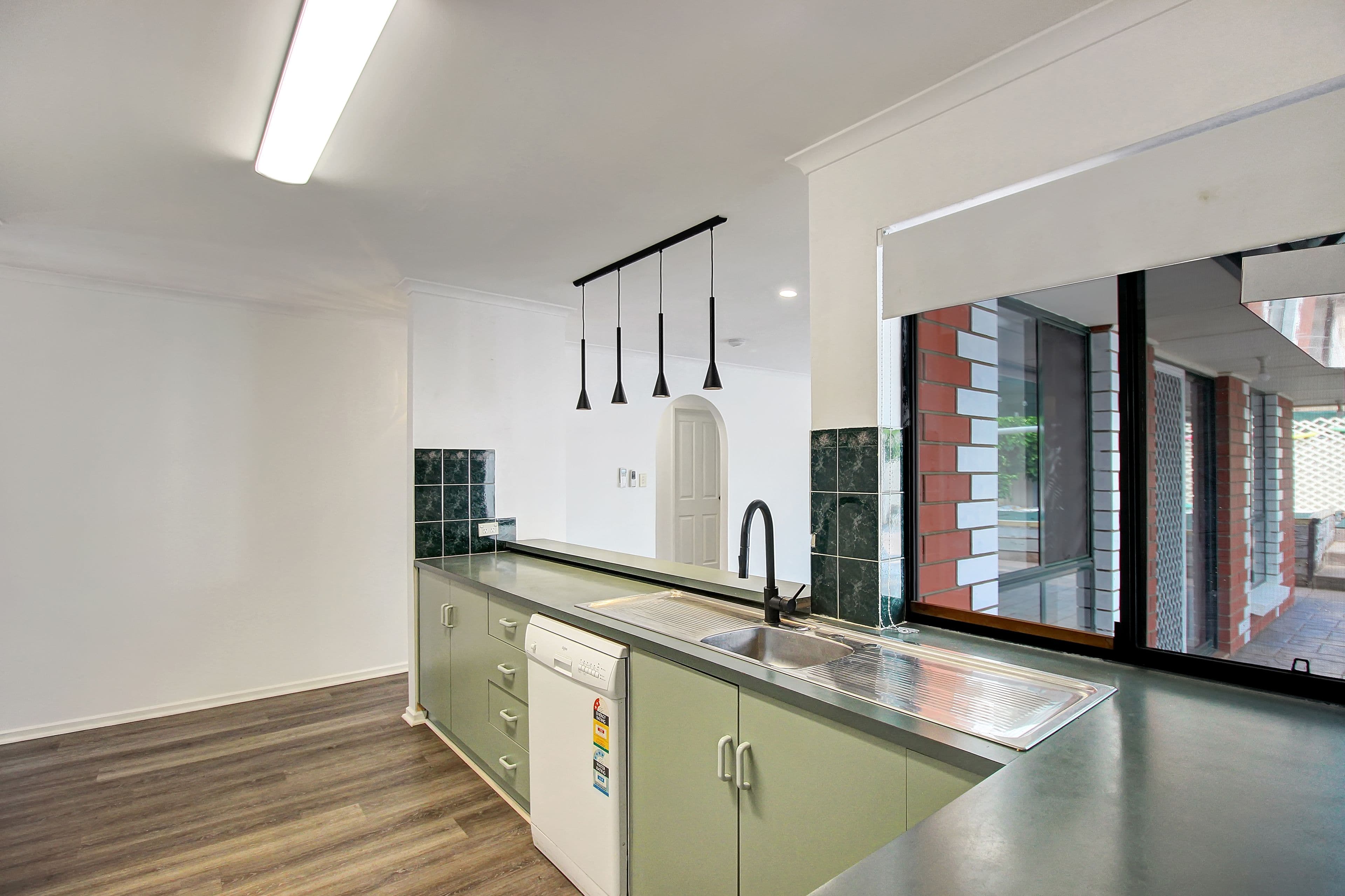 6 Edwards Crescent, Waikerie SA 5330, Waikerie - Thumbnail 6