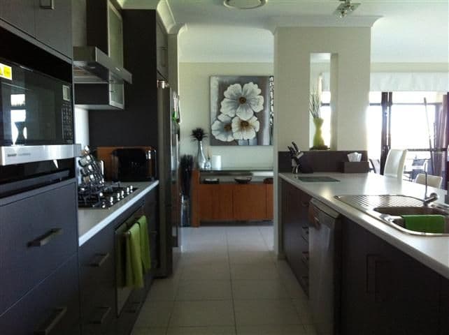5 Lockyer Crescent, ROMA QLD 4455, Roma - Thumbnail 3