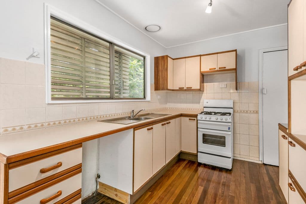 17 Arkindale Street, Nathan QLD 4111, Nathan - Thumbnail 4