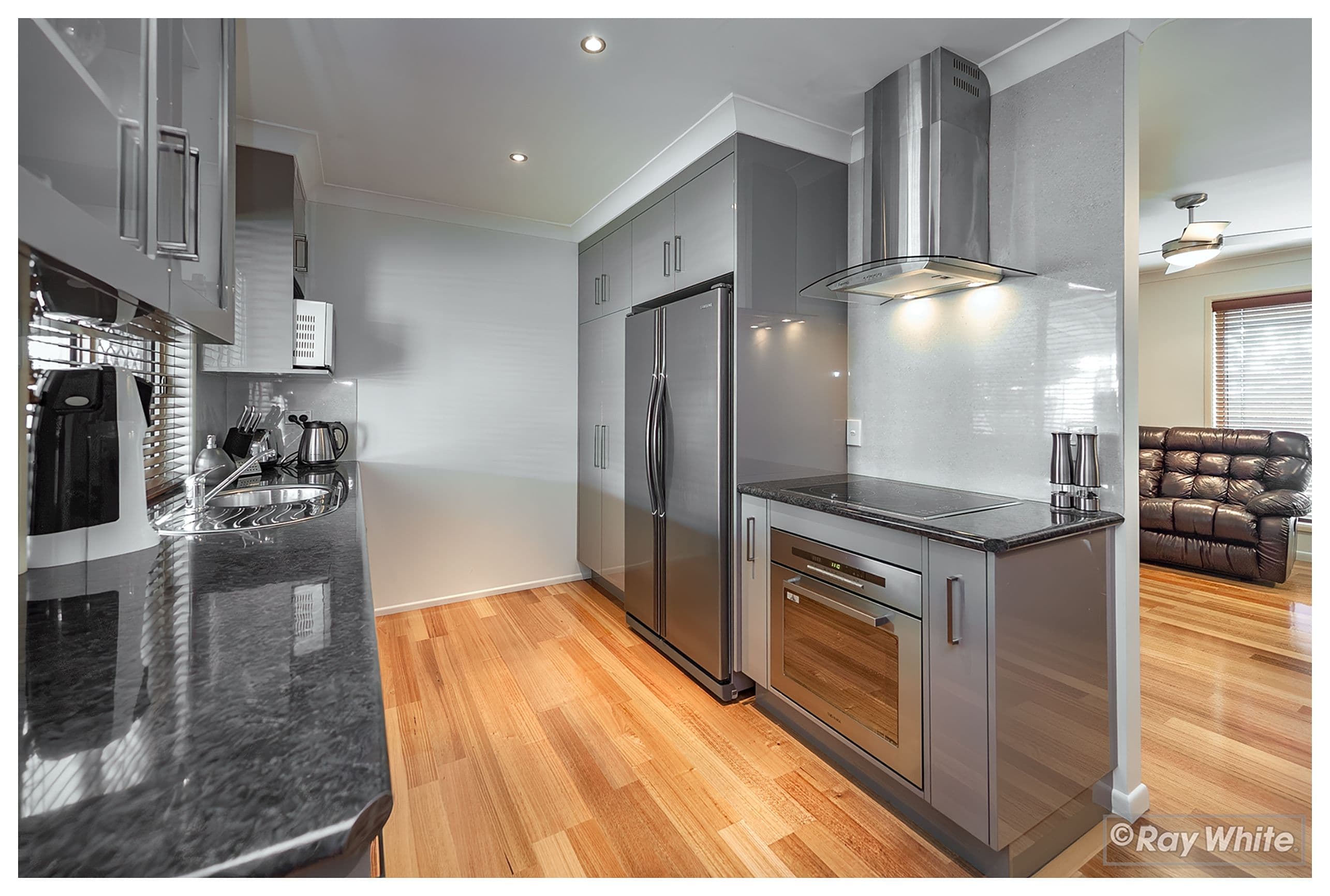 29 Kingfisher Parade, Norman Gardens QLD 4701, Norman Gardens - Thumbnail 4