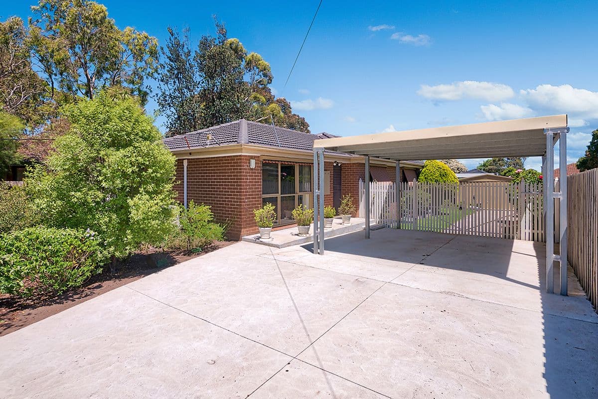 1 Damian Court, Cranbourne VIC 3977, Cranbourne - Image 1
