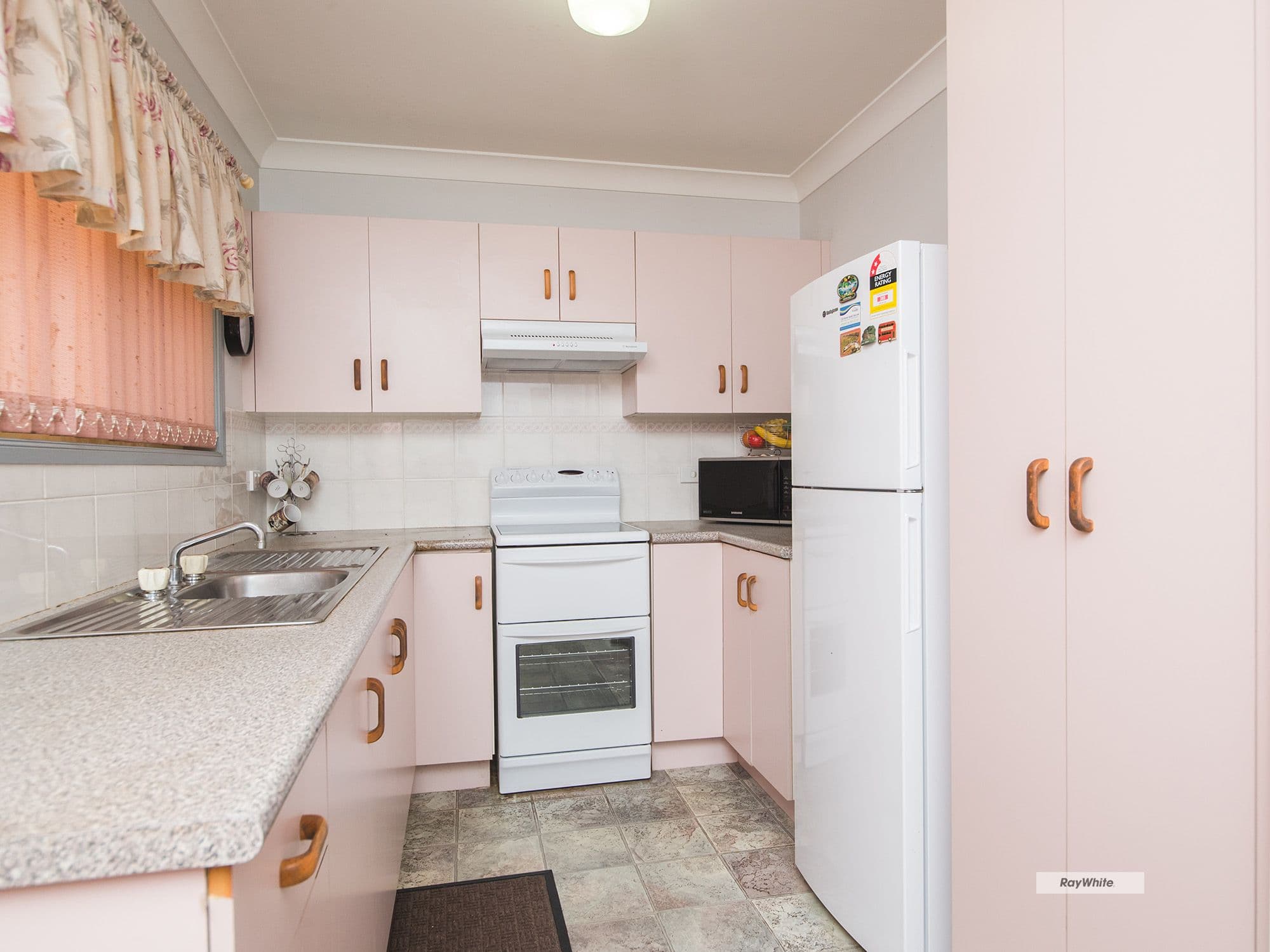 8 Sunset Drive, Gracemere QLD 4702, Gracemere - Thumbnail 5