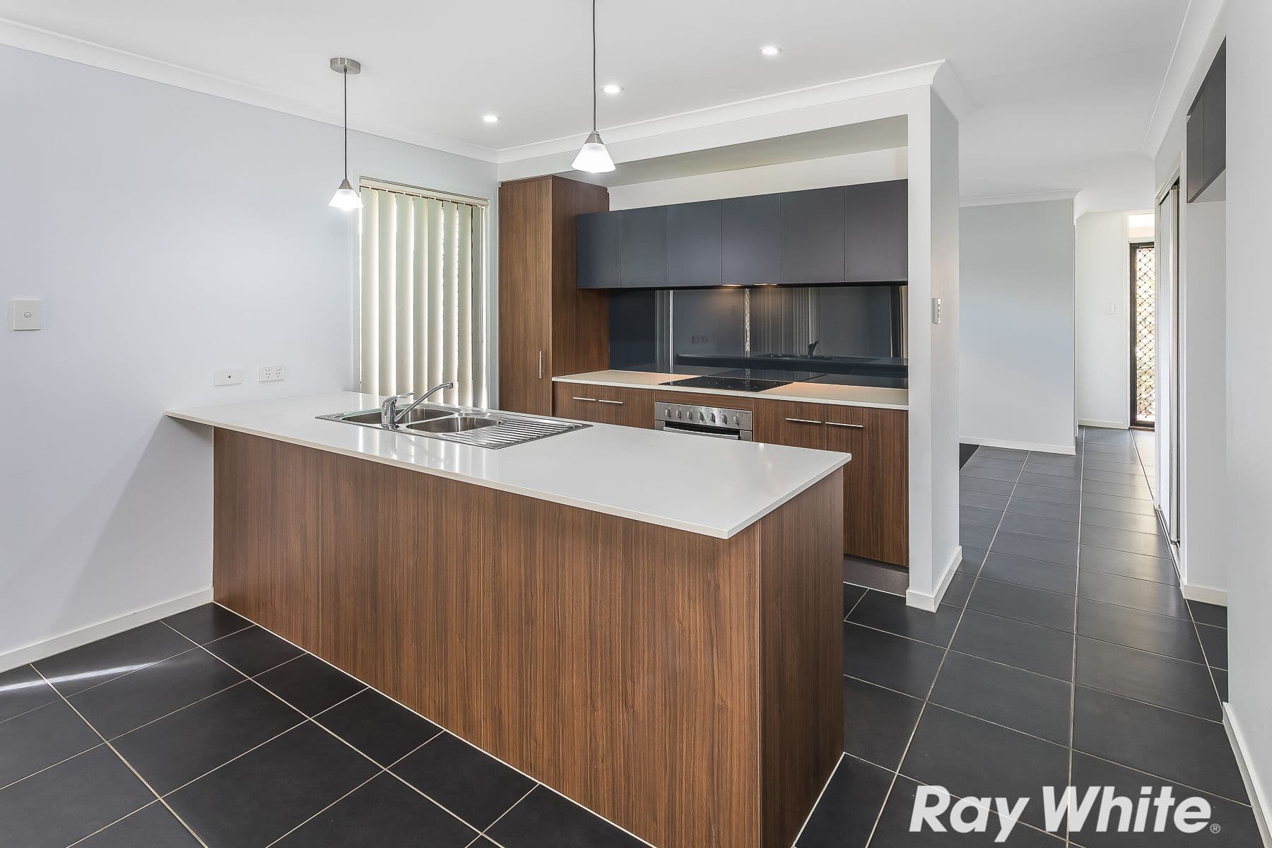 16 Nullabor Circuit, North Lakes QLD 4509, North Lakes - Thumbnail 7