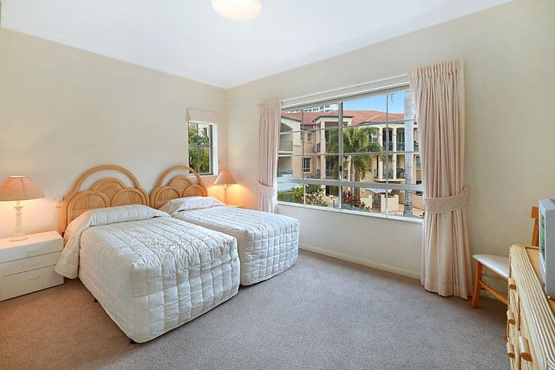34 Woodroffe, MAIN BEACH QLD 4217, Main Beach - Thumbnail 6