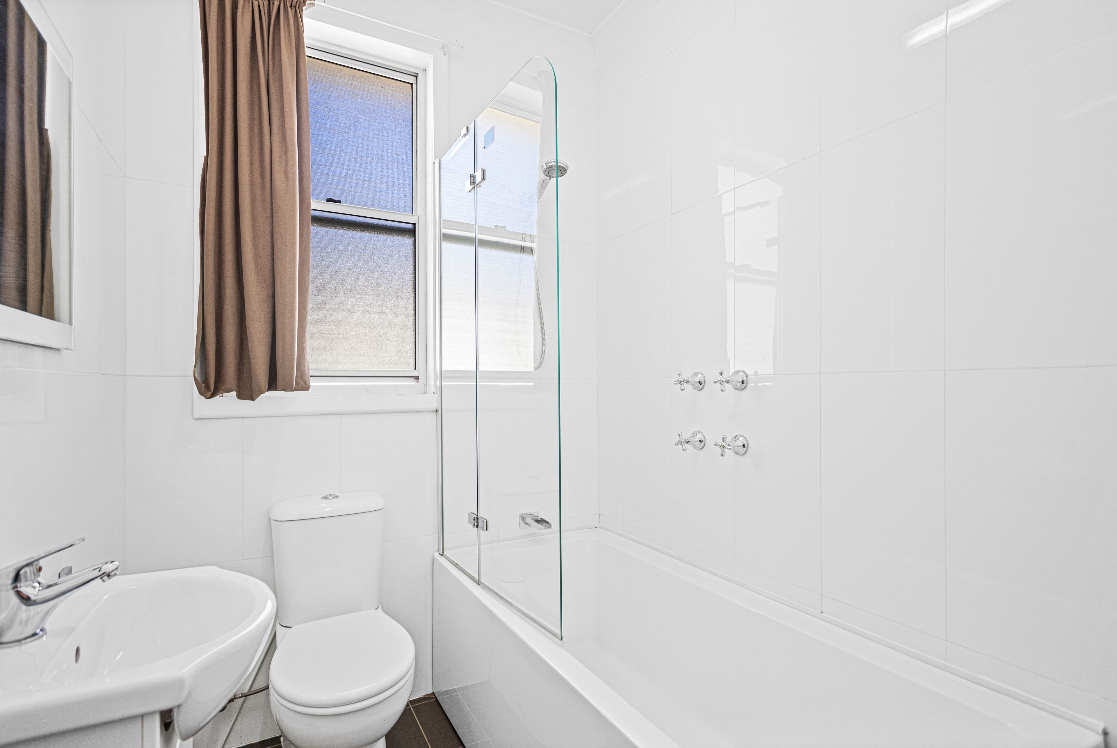 11 Massey Street, Berkeley NSW 2506, Berkeley - Thumbnail 7