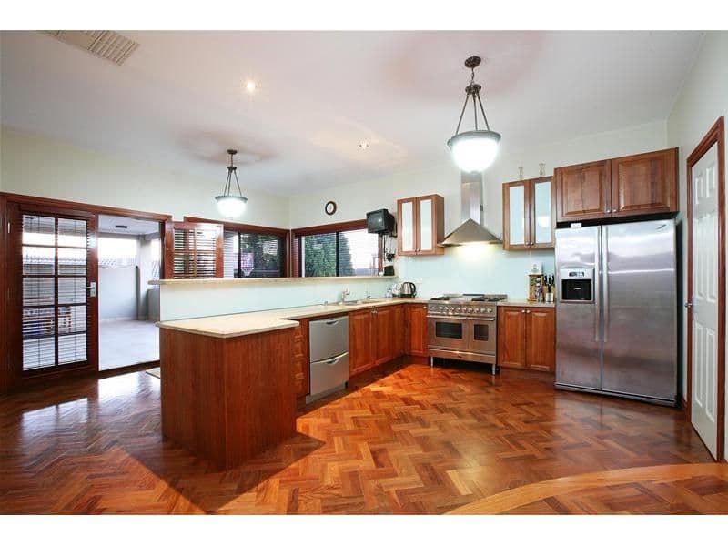 119 Telopea Crescent, MILL PARK VIC 3082, Mill Park - Thumbnail 2