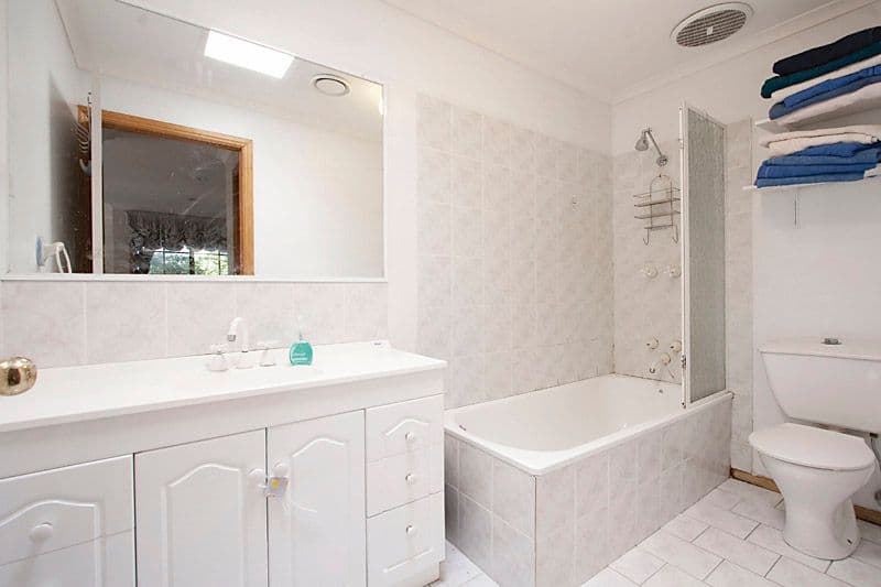21-23 Cabena Crescent, CHADSTONE VIC 3148, Chadstone - Thumbnail 5