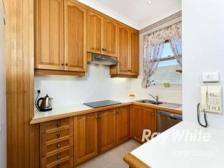 33 Banks Street, MONTEREY NSW 2217, Monterey - Thumbnail 6