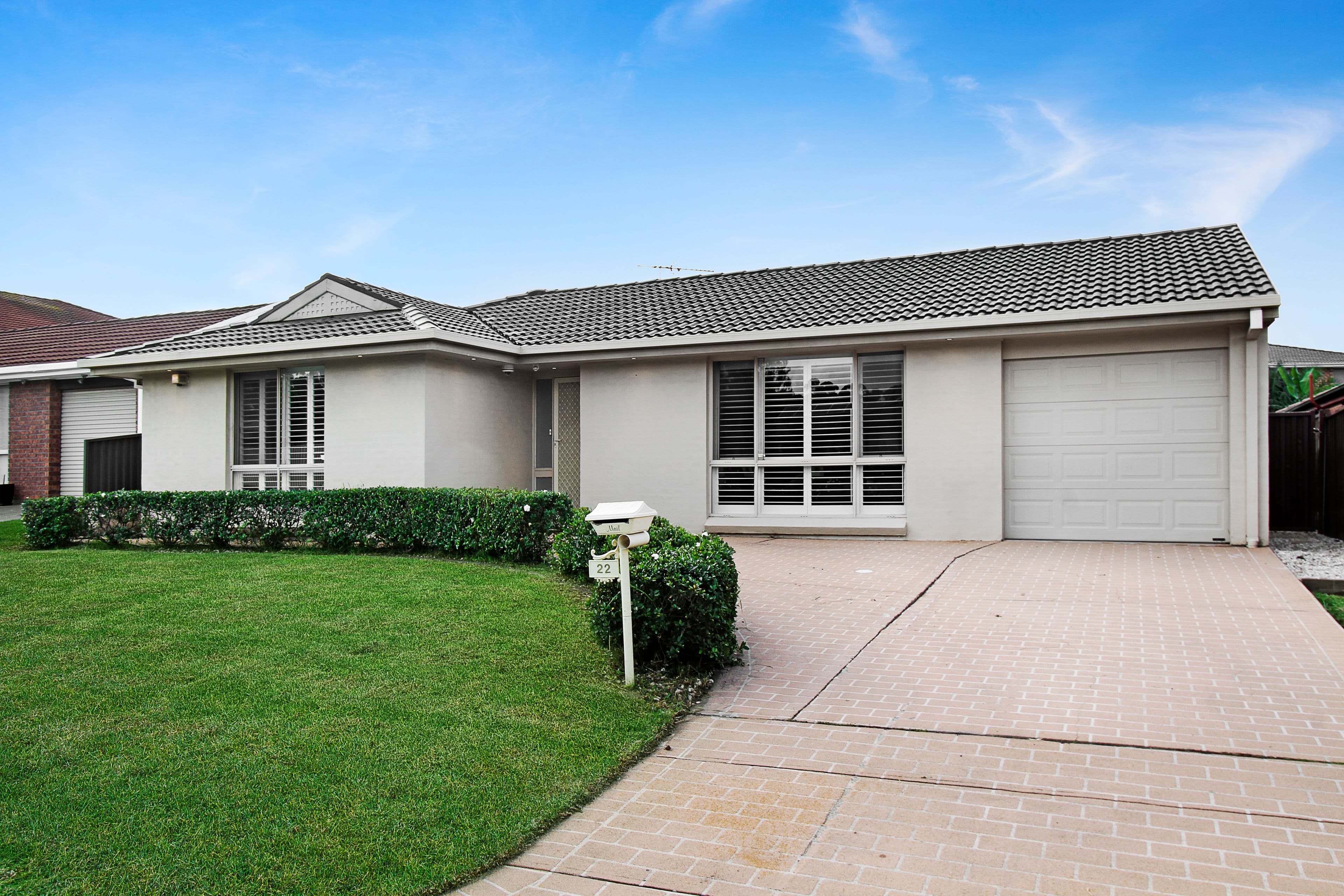 22 Currawong Street, Green Valley - Image 1