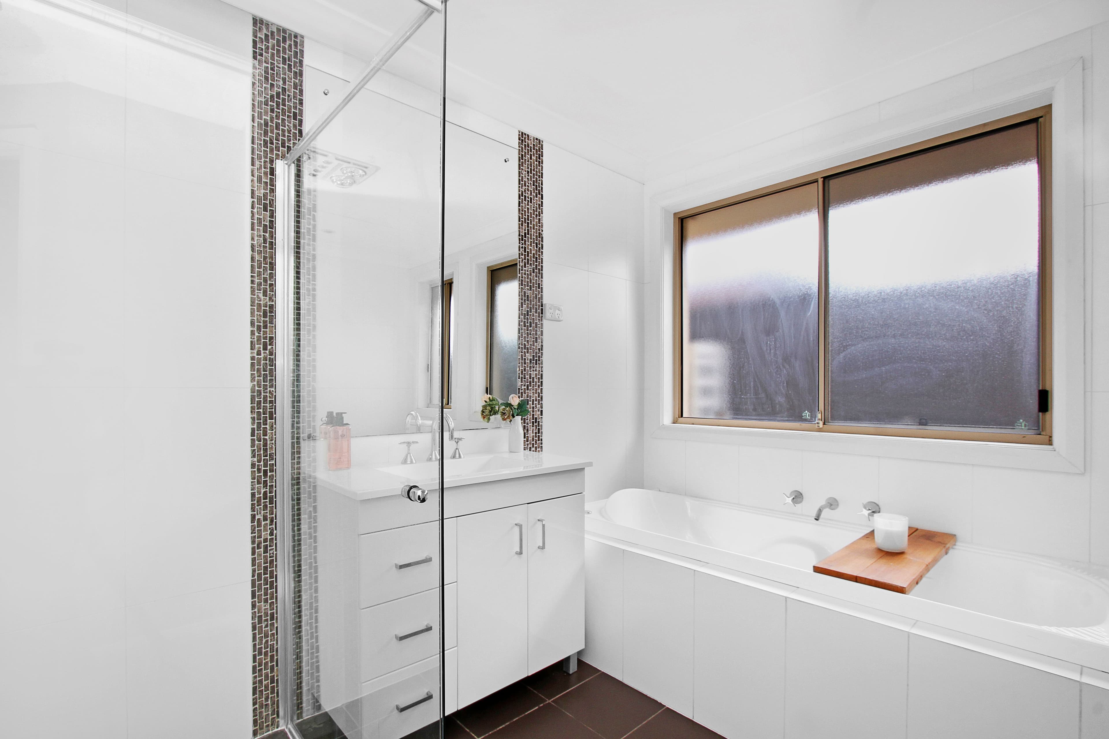 22 Currawong Street, Green Valley - Thumbnail 6
