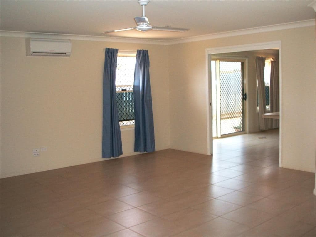 6 Mamalis Street, GRACEMERE QLD 4702, Gracemere - Thumbnail 8