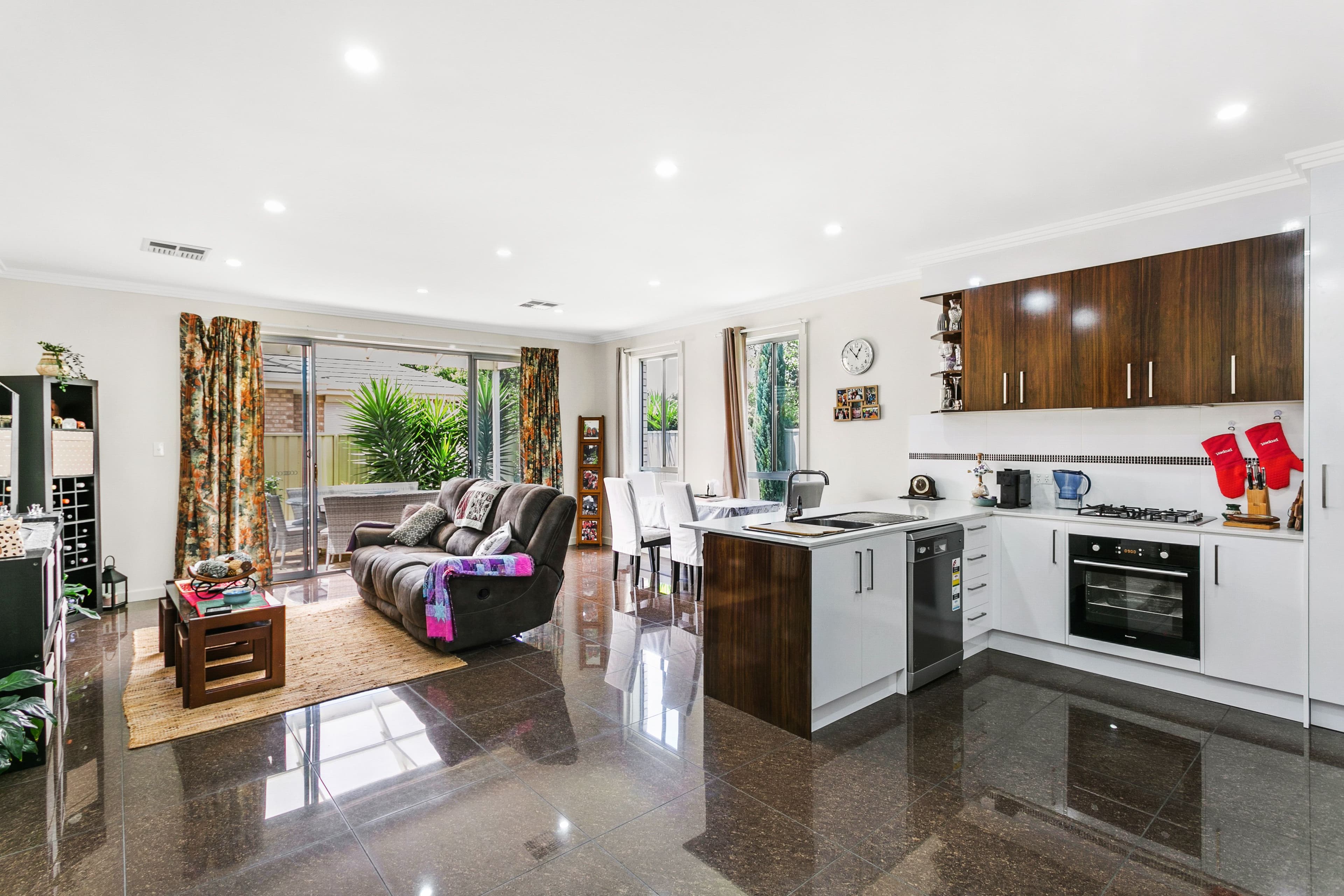 18 Trimmer Parade, Woodville West SA 5011, Woodville West - Thumbnail 5