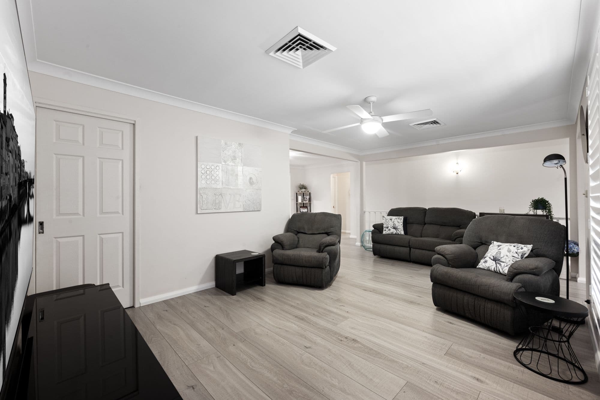 7 Rainbow Close, Glenmore Park NSW 2745, Glenmore Park - Thumbnail 4