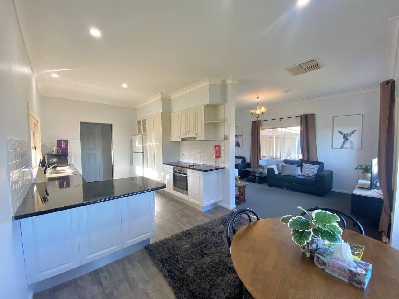 26 Grenfell Street, Parkes NSW 2870, Parkes - Thumbnail 2
