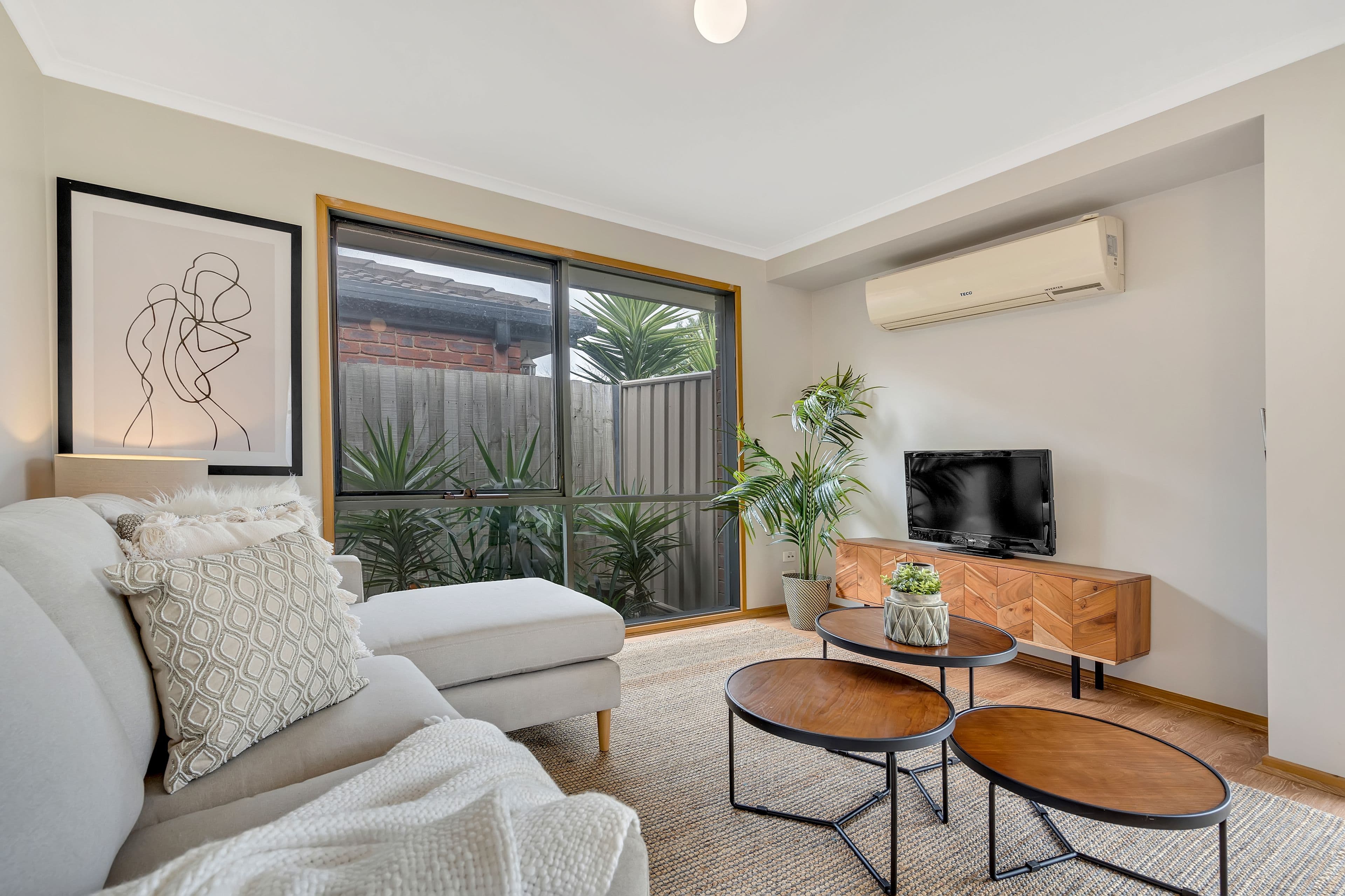 11 Ramsbury Street, Craigieburn VIC 3064, Craigieburn - Thumbnail 3