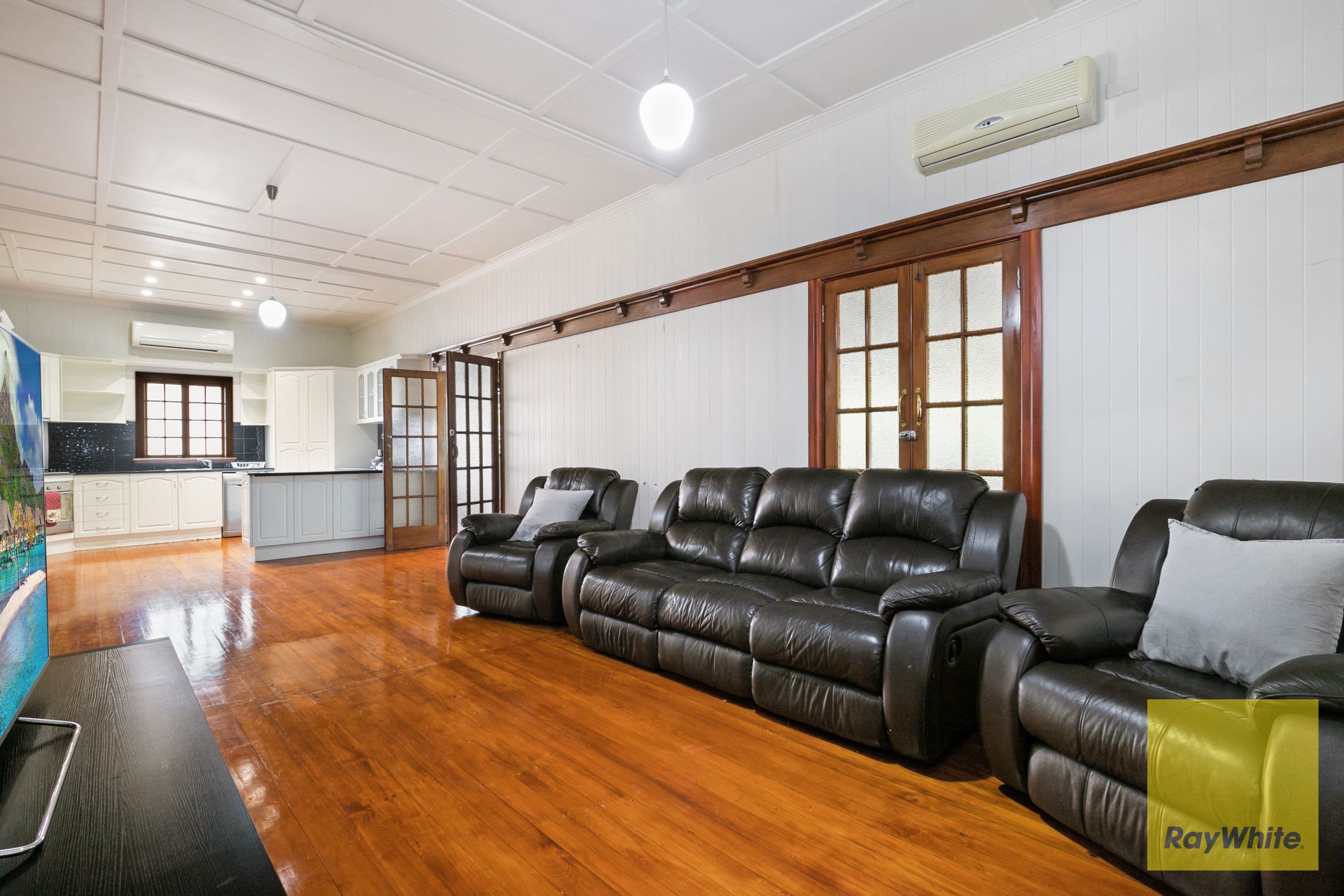285 Oxley Road, Graceville QLD 4075, Graceville - Thumbnail 3