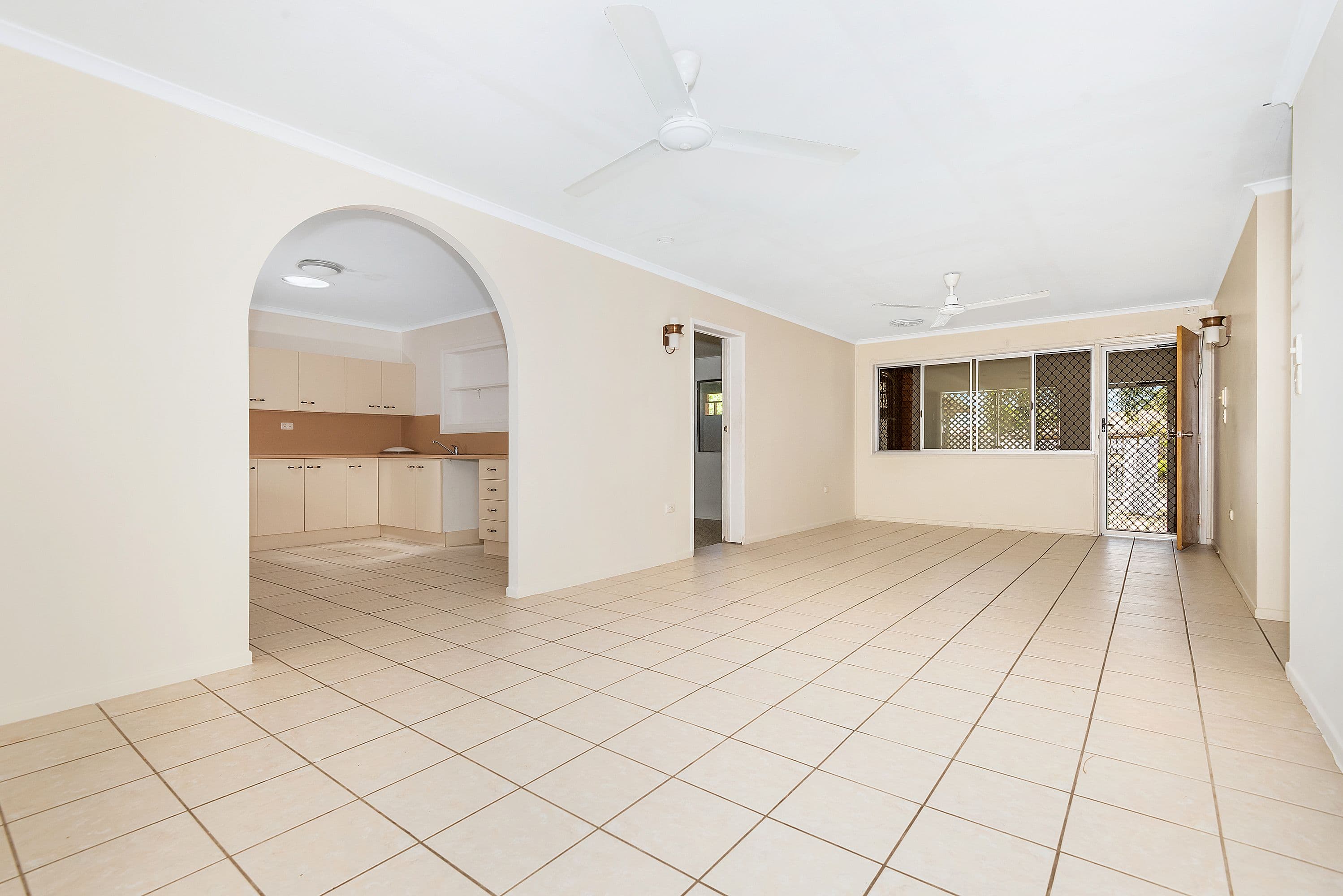 19 Adams Street, Heatley QLD 4814, Heatley - Thumbnail 2