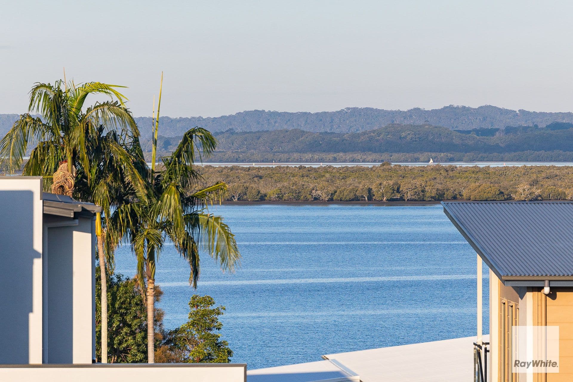 3 Baylink Drive, Redland Bay QLD 4165, Redland Bay - Thumbnail 2