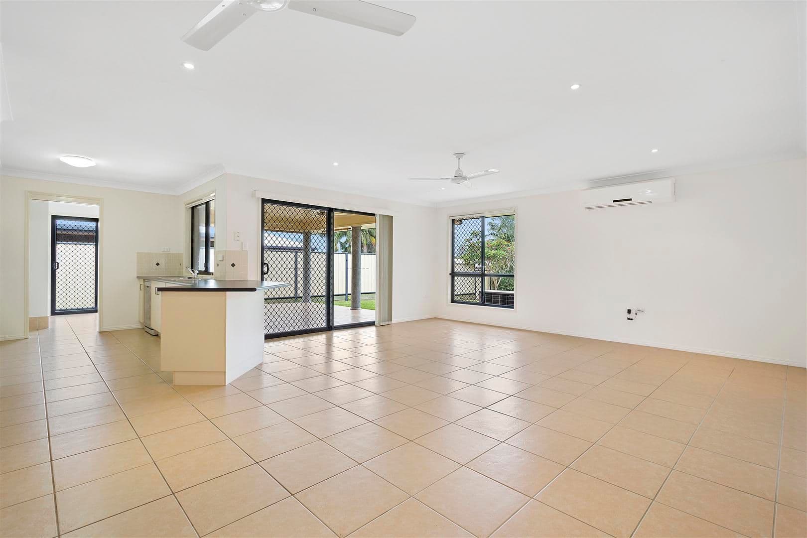 17 Poinciana Place, Gracemere QLD 4702, Gracemere - Thumbnail 3