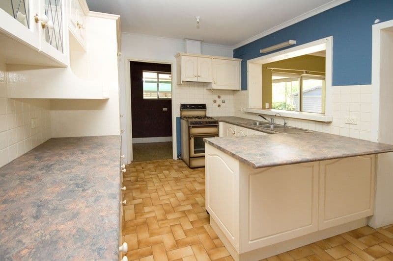 7 Antrim Street, SALISBURY DOWNS SA 5108, Salisbury Downs - Thumbnail 2