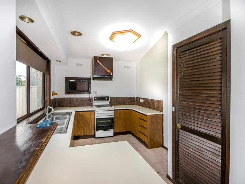 67 Blamey Drive, Melton South VIC 3338, Melton South - Thumbnail 2