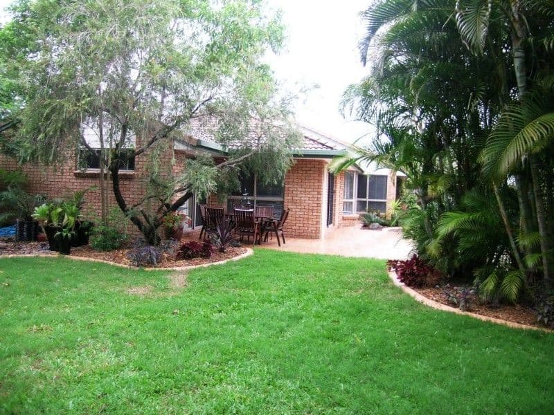 17 Dundee Court, BEACONSFIELD QLD 4740, Beaconsfield - Thumbnail 4
